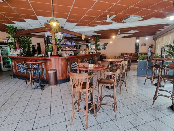 negozio in vendita a Cellatica