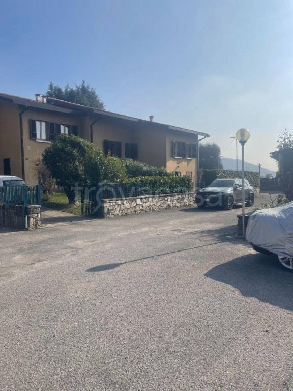 casa indipendente in vendita a Cellatica