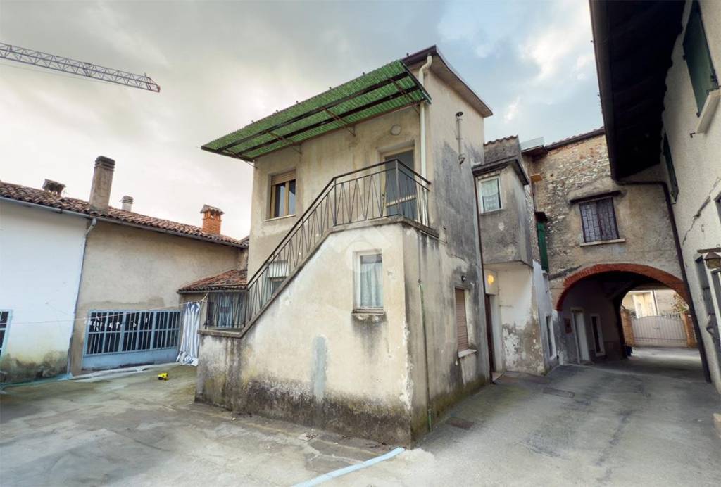 casa indipendente in vendita a Cellatica