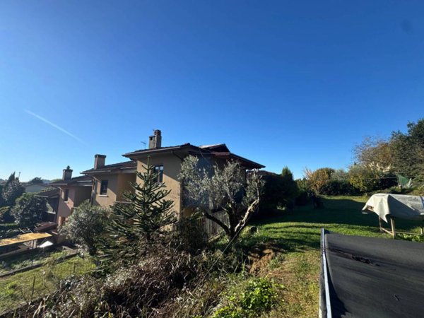 casa indipendente in vendita a Cellatica