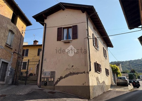 appartamento in vendita a Cellatica