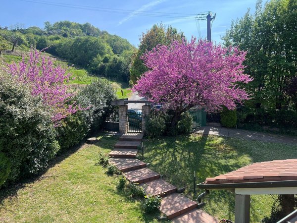 casa indipendente in vendita a Cellatica