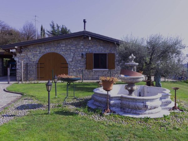 villa in vendita a Cellatica