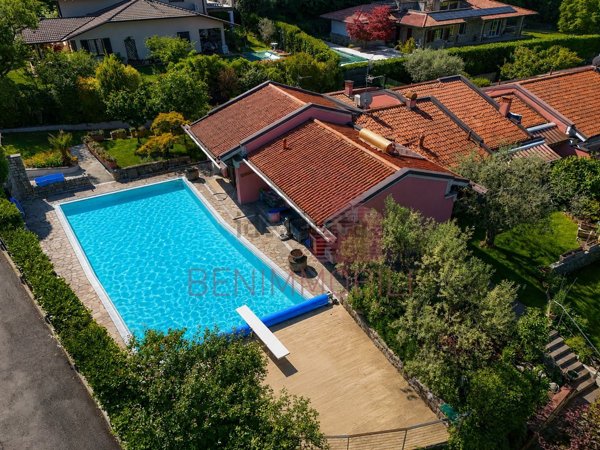 casa indipendente in vendita a Cellatica in zona Fantasina
