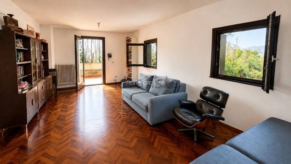 appartamento in vendita a Cellatica in zona Fantasina