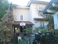 casa indipendente in vendita a Cellatica