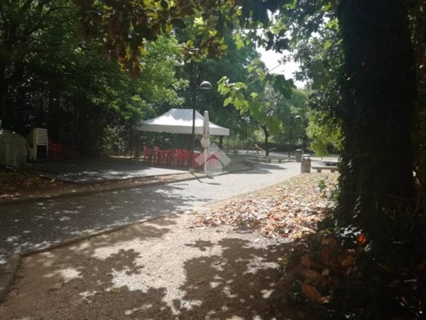 negozio in vendita a Cellatica