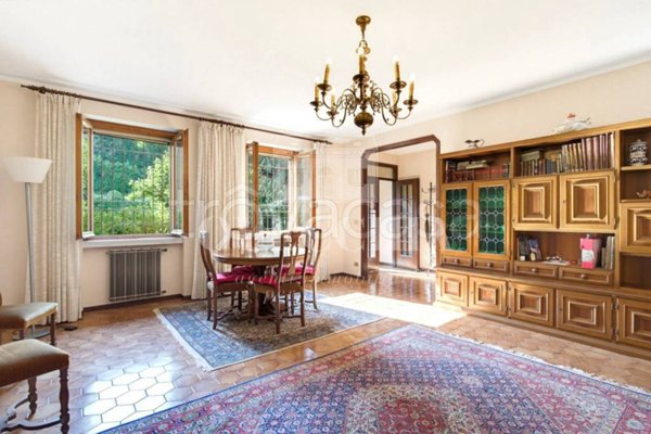 casa indipendente in vendita a Cellatica