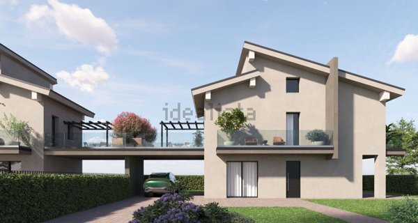 casa indipendente in vendita a Cellatica
