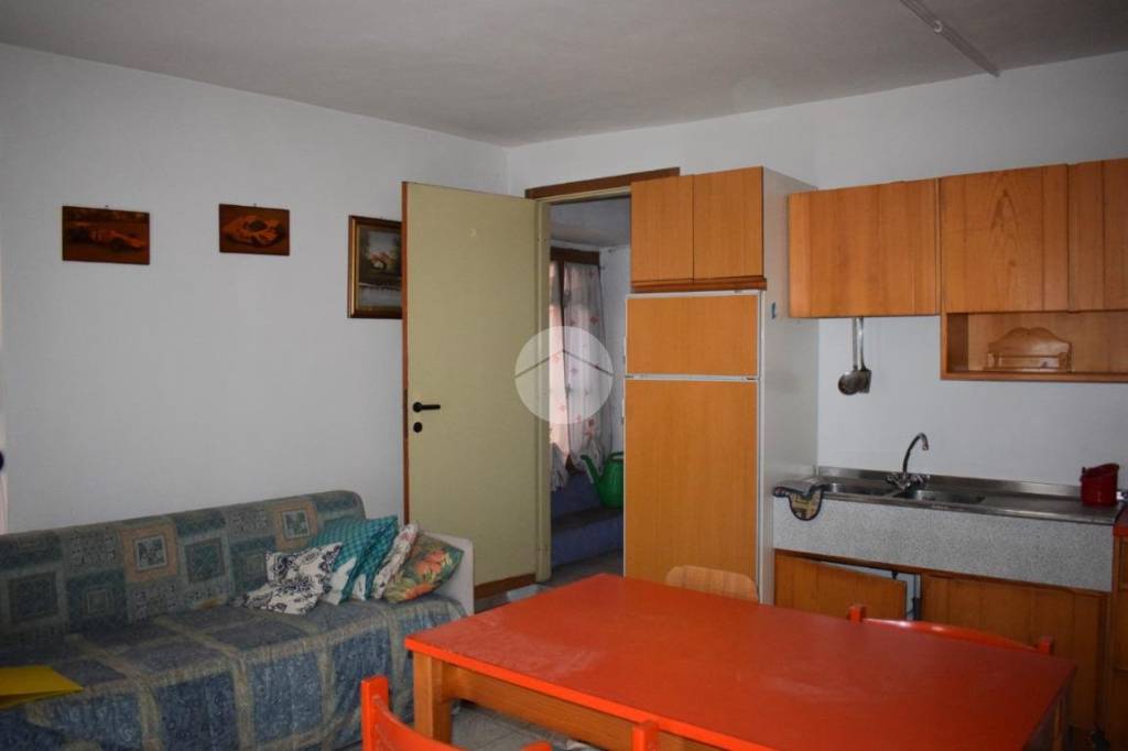 casa indipendente in vendita a Ceto
