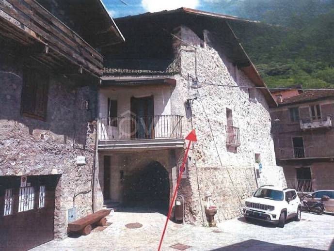 casa indipendente in vendita a Ceto