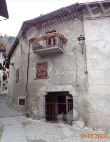 casa indipendente in vendita a Ceto
