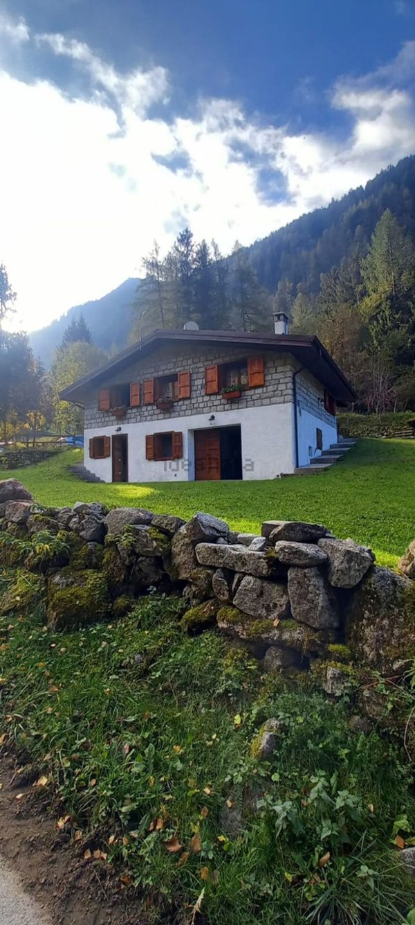 casa indipendente in vendita a Ceto