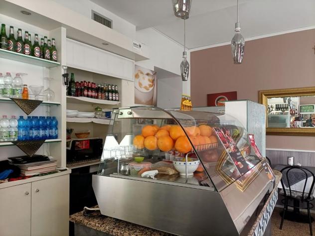 negozio in vendita a Cevo in zona Isola