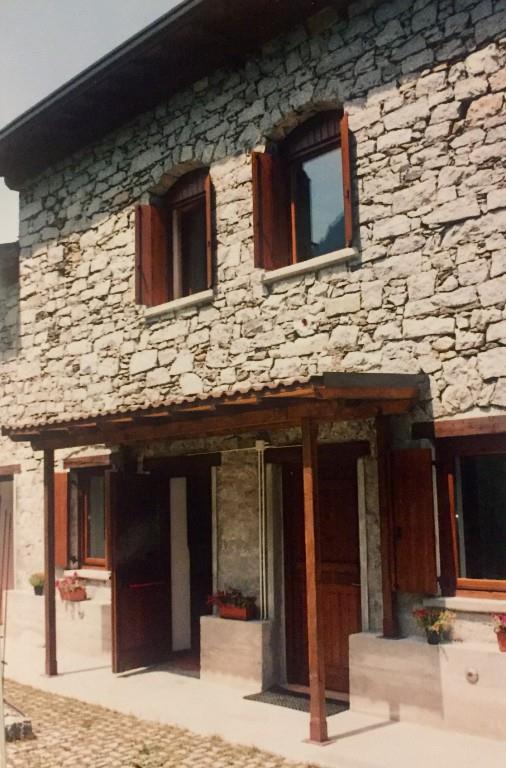 casale in vendita a Cevo
