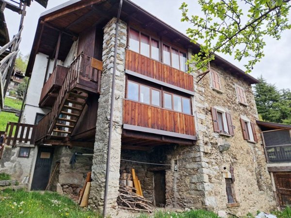 casa indipendente in vendita a Cevo