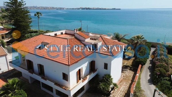 casa indipendente in vendita a Cevo in zona Isola