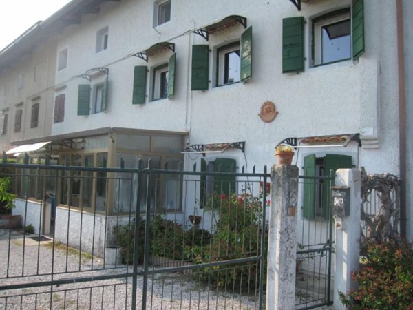 casale in vendita a Cevo in zona Isola