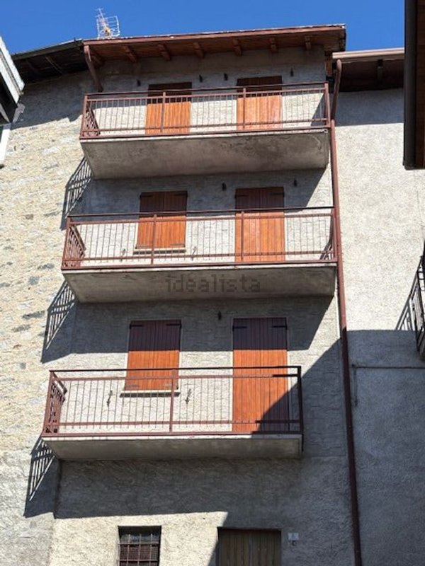 casa indipendente in vendita a Cevo