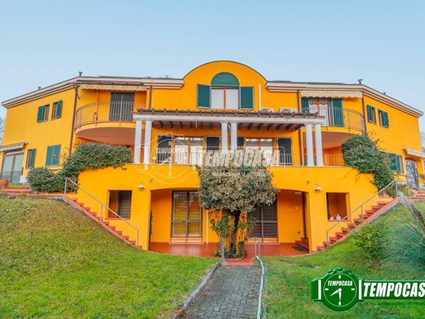 casa indipendente in vendita a Cevo in zona Isola