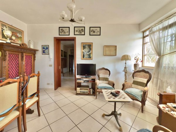 casa indipendente in vendita a Cevo in zona Isola