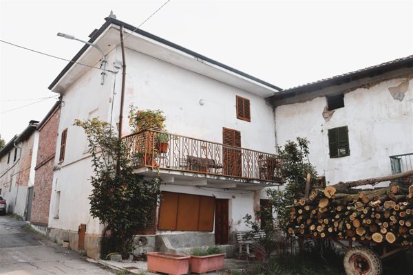 casa indipendente in vendita a Cevo in zona Isola