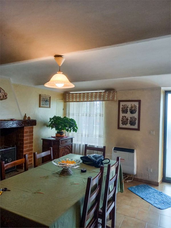 casa indipendente in vendita a Cevo in zona Isola