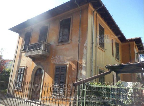 casa indipendente in vendita a Cevo in zona Isola