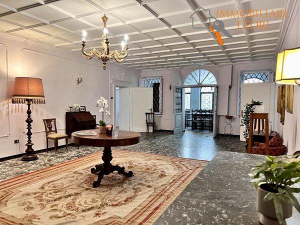 casa indipendente in vendita a Cevo in zona Isola