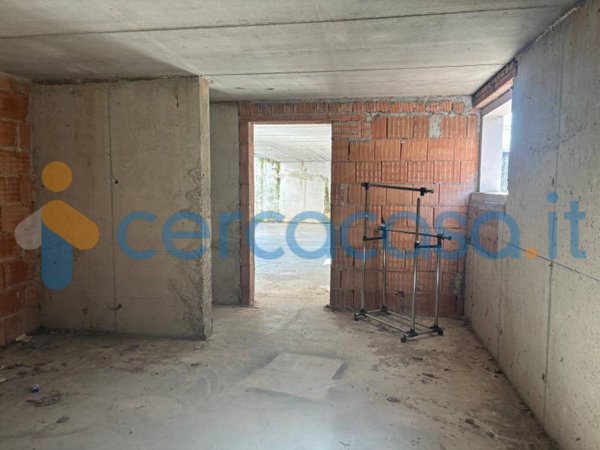 casa indipendente in vendita a Cevo in zona Isola