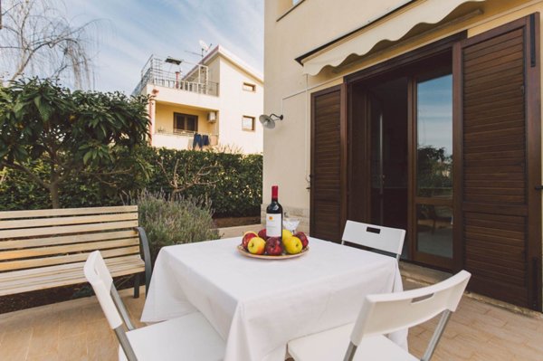 casa indipendente in vendita a Cevo in zona Isola