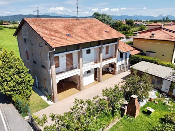 casa indipendente in vendita a Chiari