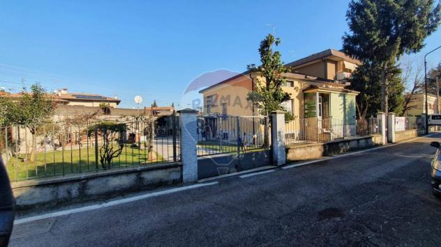 casa indipendente in vendita a Chiari