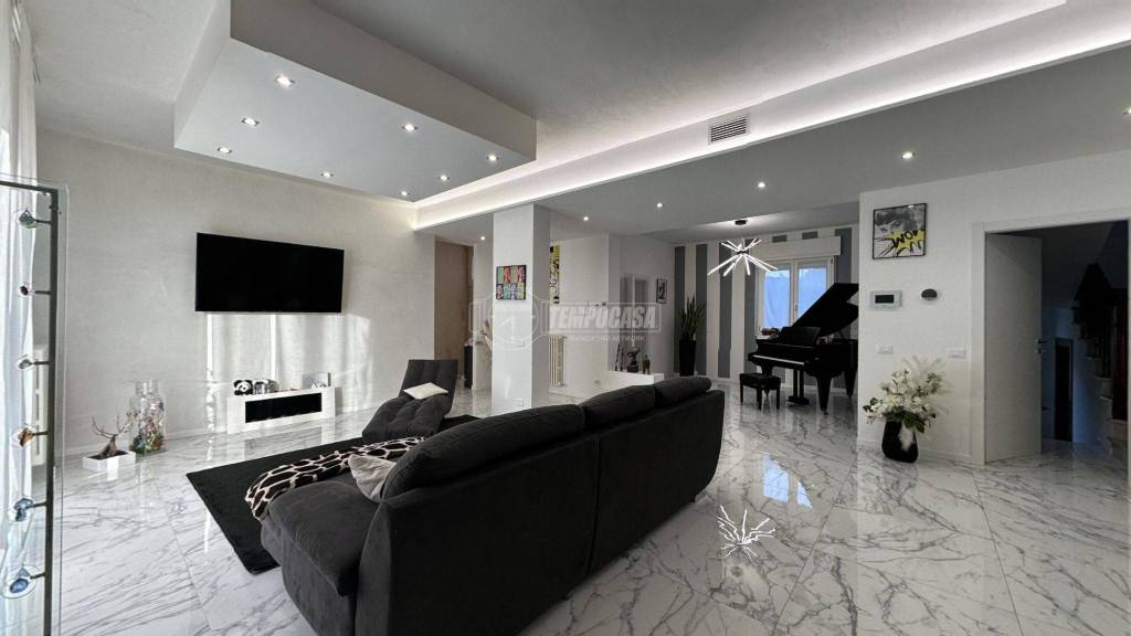 casa indipendente in vendita a Chiari