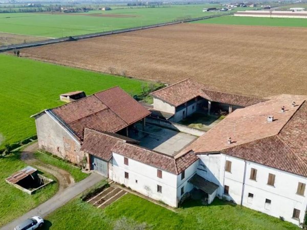 casa indipendente in vendita a Chiari