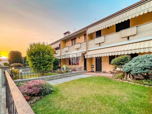 casa indipendente in vendita a Chiari