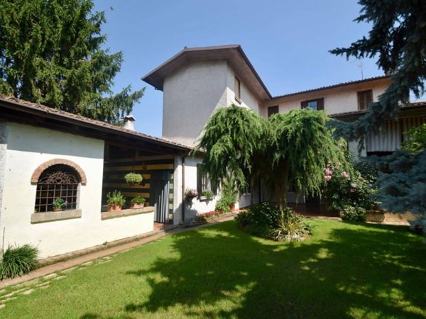 casa indipendente in vendita a Chiari