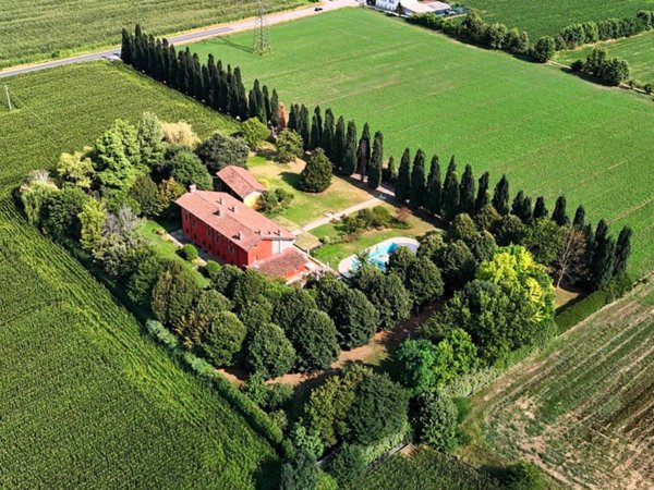 villa in vendita a Chiari