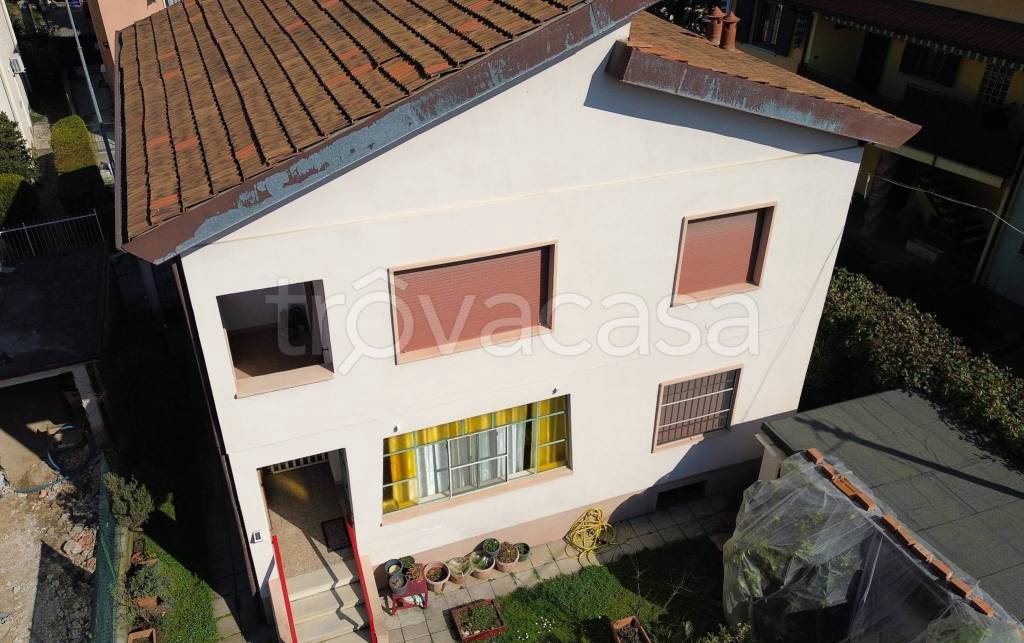 casa indipendente in vendita a Chiari