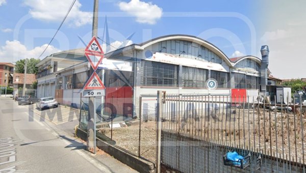 locale di sgombero in vendita a Chiari