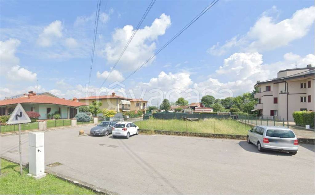 appartamento in vendita a Chiari in zona Santellone