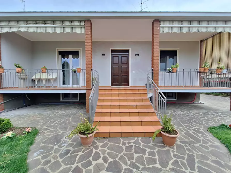 casa indipendente in vendita a Chiari