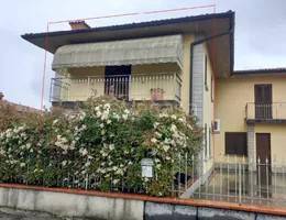 appartamento in vendita a Chiari in zona Santellone