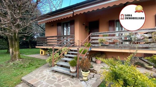 casa indipendente in vendita a Chiari
