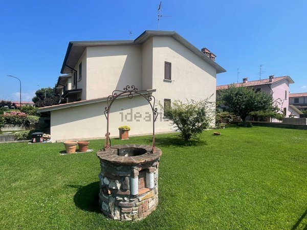 casa indipendente in vendita a Chiari