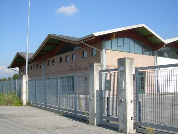 capannone in vendita a Chiari