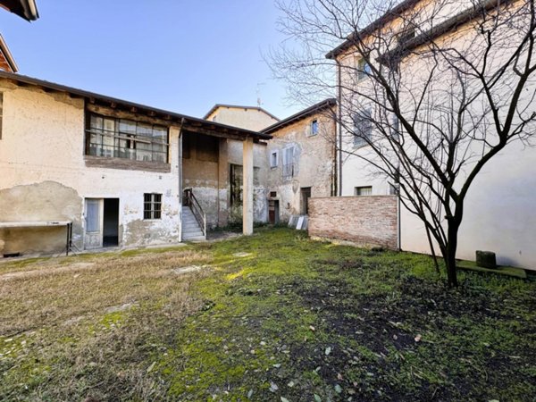 casa indipendente in vendita a Chiari