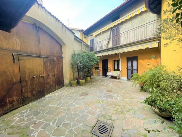 casa indipendente in vendita a Chiari