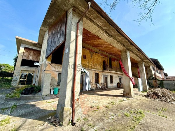 appartamento in vendita a Chiari