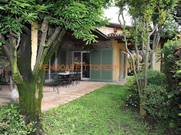 casa indipendente in vendita a Chiari